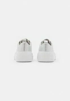 Even&Odd Sneaker Low - Silver | Damen 11 Even&Odd Sneaker Low - Silver | Damen -Even&Odd Verkäufe 2023 0fea2dfff62b4927b2431c0dc0cac845