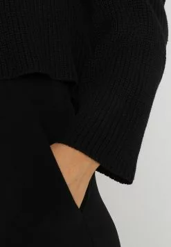 Even&Odd Damen CROPPED JUMPER - Strickpullover - Black -Even&Odd Verkäufe 2023 10716b29e3fd4dcd813ae28c5b6486e3