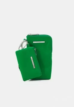 Even&Odd Damen SET - Handytasche - Green 9 Even&Odd Damen SET - Handytasche - Green -Even&Odd Verkäufe 2023 1446c9528b774b1ba3154e1bd595b16e
