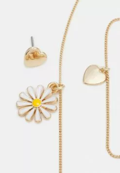 Even&Odd Damen SET - Ohrringe - Gold-coloured -Even&Odd Verkäufe 2023 19b42df5a08b4f8c9e6e724735b1c038