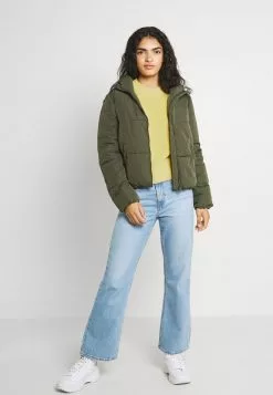 Even&Odd Verkäufe 2023 -Even&Odd Verkäufe 2023 1d676426773647e8bf3d715bc40a5276