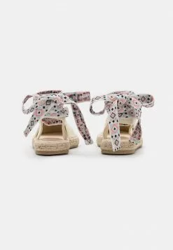 Even&Odd Riemensandalette - Offwhite | Damen -Even&Odd Verkäufe 2023 21db8bc1ceed476aba70aeb21e22621a
