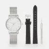 Even&Odd Damen SET - Uhr - Silver/black 1 Even&Odd Damen SET - Uhr - Silver/black -Even&Odd Verkäufe 2023 226bebd486f94d57a028db22620b5eeb