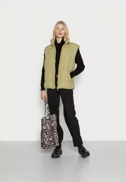 Even&Odd Damen CROPPED LOOSE TURTLENECK - Strickpullover - Black -Even&Odd Verkäufe 2023 281717562eb6425eb0d9ad0728d373cc