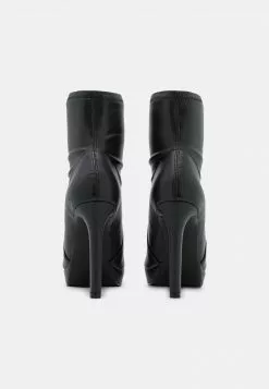 Even&Odd Damen Plateaustiefelette - Black -Even&Odd Verkäufe 2023 3031f5f0d3e141a682df9b3cbf86cc3d