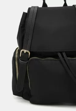 Even&Odd Damen Tagesrucksack - Black 13 Even&Odd Damen Tagesrucksack - Black -Even&Odd Verkäufe 2023 3a13a250d058473ca41a8cf789235437
