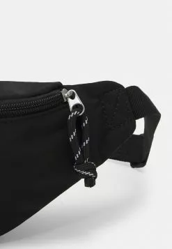 Even&Odd Gürteltasche - Black | Damen 9 Even&Odd Gürteltasche - Black | Damen -Even&Odd Verkäufe 2023 3d3afd2dfd96410fa3259c3c35e4f238