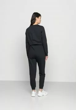 Even&Odd Damen Jumpsuit - Black/white -Even&Odd Verkäufe 2023 54048f6b7e664f1e816f9fdb1c494b14