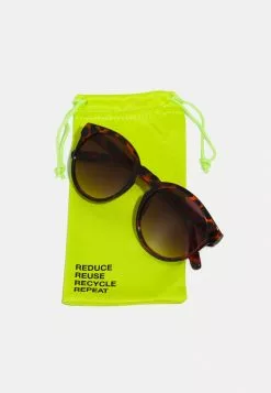 Even&Odd Damen Sonnenbrille - Brown 8 Even&Odd Damen Sonnenbrille - Brown -Even&Odd Verkäufe 2023 5633581185e9459e95c82811e0d0c2a6