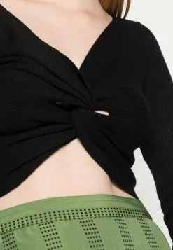 Even&Odd Damen WRAP FRONT JUMPER - Strickpullover - Black -Even&Odd Verkäufe 2023 5ddc51af0cec49a787e8300812a1ee45