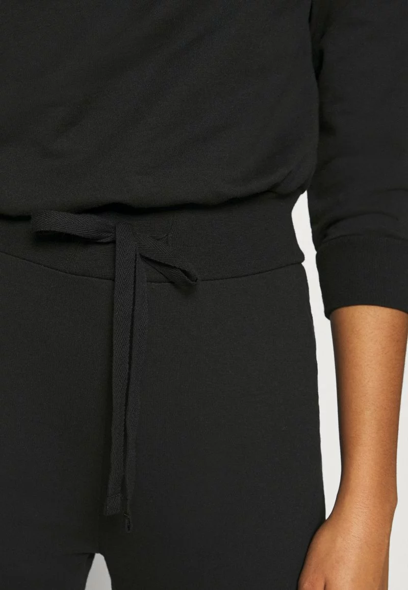 Even&Odd Jumpsuit - Black | Damen 8 Even&Odd Jumpsuit - Black | Damen – Bild 6
