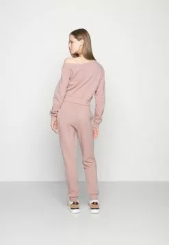 Even&Odd Damen Off Shoulder&Jogger Set - Sweatshirt - Pink -Even&Odd Verkäufe 2023 688212166c3a4bb5b5a865eb92e295f0