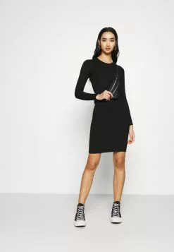 Even&Odd Damen Knit Mini Wide Rib Basic Dress - Etuikleid - Black 9 Even&Odd Damen Knit Mini Wide Rib Basic Dress - Etuikleid - Black -Even&Odd Verkäufe 2023 79bed5e0519c481883dad2dae24bfe56