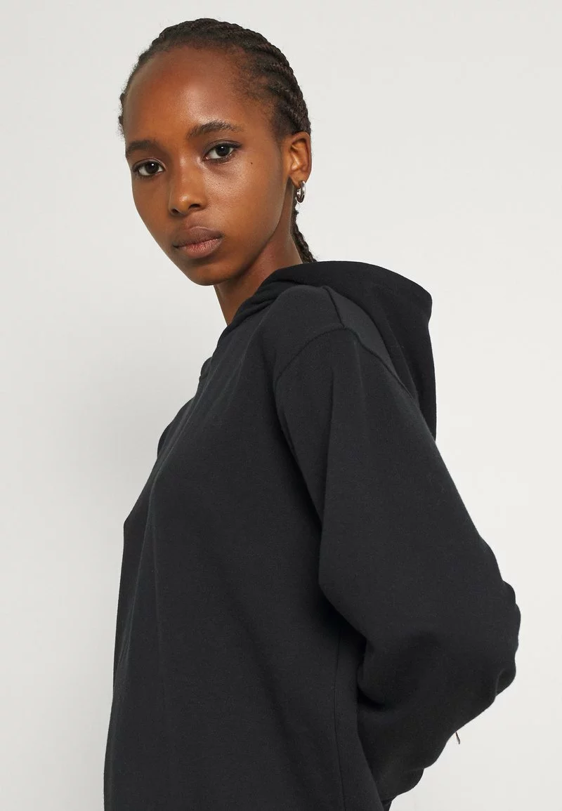 Even&Odd Casual Hooded Sweat Mini Dress - Freizeitkleid - Black | Damen 6 Even&Odd Casual Hooded Sweat Mini Dress - Freizeitkleid - Black | Damen – Bild 4