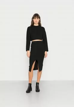 Even&Odd Damen SET SKIRT AND CROPPED JUMPER - Strickpullover - Black
