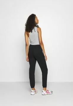 Even&Odd Damen Jogginghose - Black 9 Even&Odd Damen Jogginghose - Black -Even&Odd Verkäufe 2023 8bdd2003453e4a53b5dd6dfe2f58b3a1