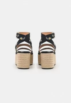 Even&Odd Damen Plateausandalette - Black -Even&Odd Verkäufe 2023 90923dcb56a6416db113362f2dfbf9c1