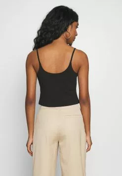 Even&Odd Top - Black | Damen 9 Even&Odd Top - Black | Damen -Even&Odd Verkäufe 2023 92eb9e146b564dd2a27d3fa7f9d8938b