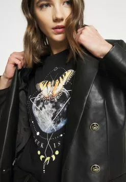 Even&Odd HATTIE MOON AND BUTTERLY TEE - T-Shirt Print - Black | Damen 11 Even&Odd HATTIE MOON AND BUTTERLY TEE - T-Shirt Print - Black | Damen -Even&Odd Verkäufe 2023 9f603111deaa42f8baea2ee2fadb43f0