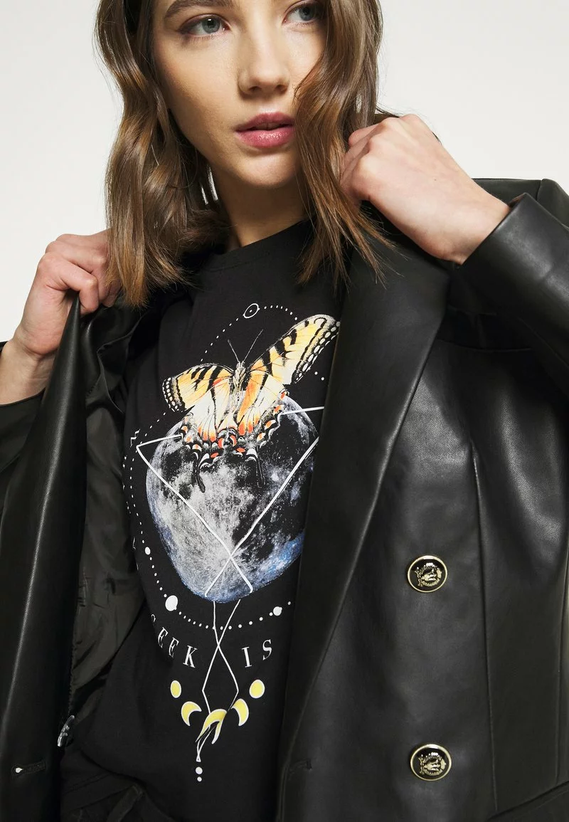 Even&Odd HATTIE MOON AND BUTTERLY TEE - T-Shirt Print - Black | Damen 6 Even&Odd HATTIE MOON AND BUTTERLY TEE - T-Shirt Print - Black | Damen – Bild 4