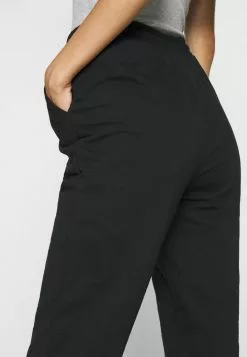 Even&Odd Damen REGULAR FIT JOGGERS - Jogginghose - Black -Even&Odd Verkäufe 2023 a6096bb8d37a4ad69a1cc3b4cddd2583
