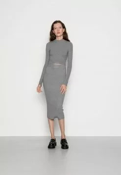 Even&Odd Damen PERKIN CROPPED SKIRT SET - Strickpullover - Mottled Grey