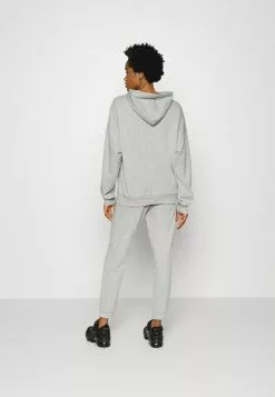 Even&Odd Damen REGULAR FIT JOGGERS - Jogginghose - Mottled Light Grey -Even&Odd Verkäufe 2023 a8ea4ddf9dd14c12957a5ff5a7692a5c