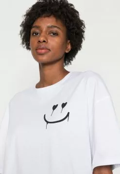 Even&Odd Damen LIZ KEEP SMILING DIASY BACK PRINT TEE - T-Shirt Print - White -Even&Odd Verkäufe 2023 a998c0b5fd6a41d59f562db00a508882
