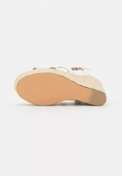 Even&Odd Damen Plateausandalette - White 12 Even&Odd Damen Plateausandalette - White -Even&Odd Verkäufe 2023 b58ff99cc34c47cbacf42dcd6696439a