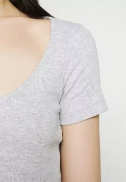 Even&Odd Damen 3 PACK - T-Shirt Print - Black/white/mottled Light Grey 16 Even&Odd Damen 3 PACK - T-Shirt Print - Black/white/mottled Light Grey -Even&Odd Verkäufe 2023 cc0751c3a5334aad8925346f36fa6718