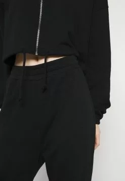 Even&Odd Damen SET - OVERSIZED SWEAT JACKET & JOGGER - Sweatjacke - Black -Even&Odd Verkäufe 2023 d024cb1575ca4519b834a1e2732878c2