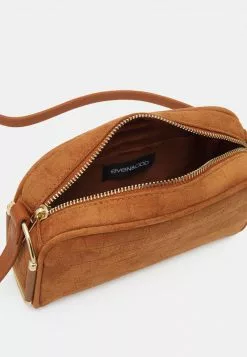 Even&Odd Damen Umhängetasche - Cognac -Even&Odd Verkäufe 2023 d6ce58ccc2c540b4ac447a0c0fc43dbf