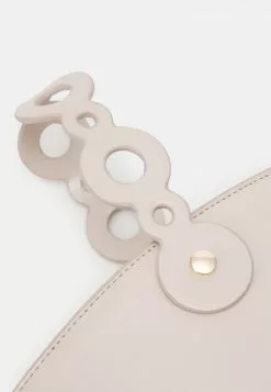 Even&Odd Clutch - Off-white | Damen 11 Even&Odd Clutch - Off-white | Damen -Even&Odd Verkäufe 2023 f0260e51ebf742c6851515b2d0ccea52