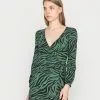 Even&Odd Damen Jerseykleid - Black/green 2 Even&Odd Damen Jerseykleid - Black/green -Even&Odd Verkäufe 2023 fce963a408fd4485a87e44a7021beca3
